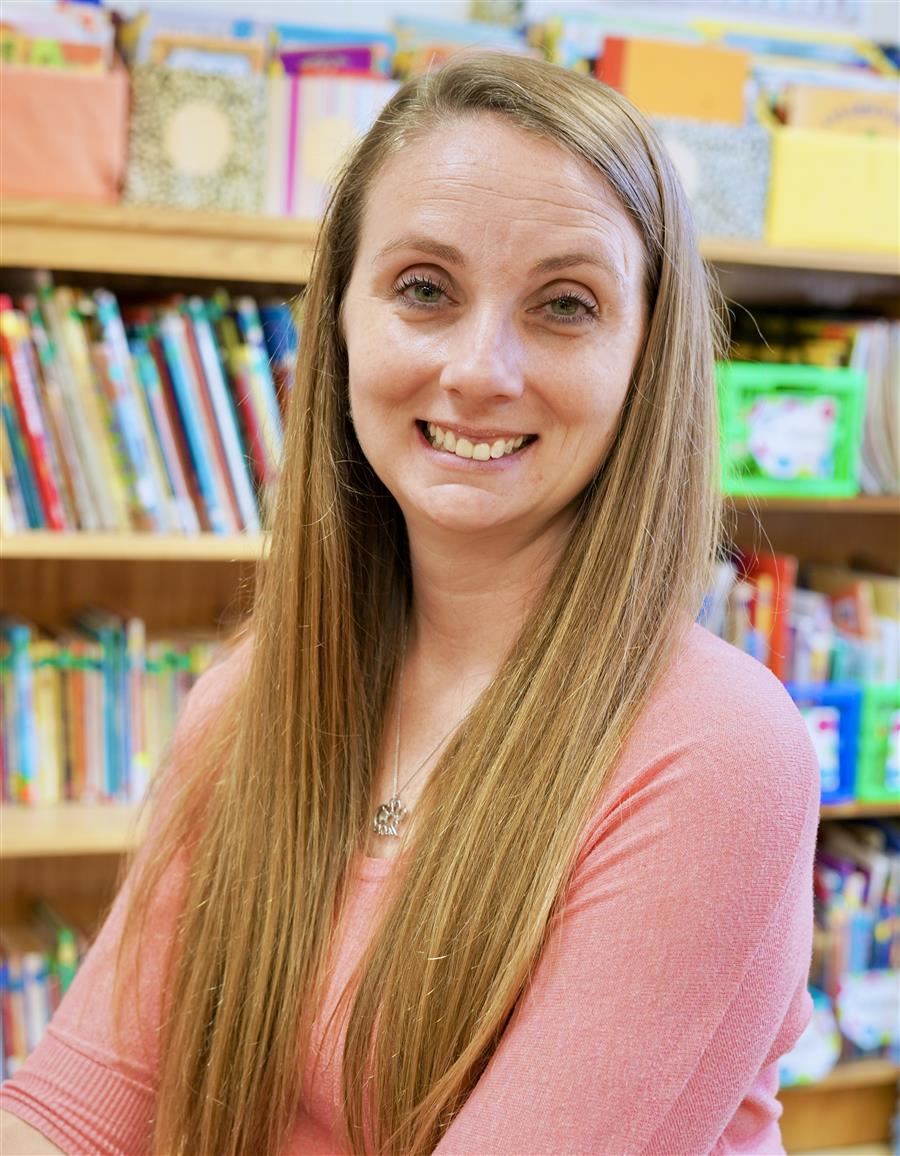 Photo of Jacqueline Dixon 